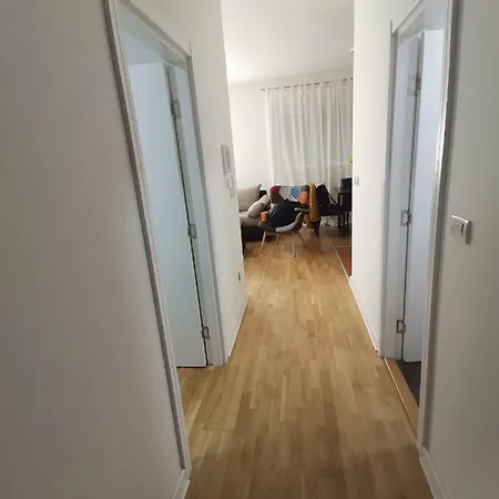 Sweet Apartment Near The City Centar With Garage Белград Екстериор снимка