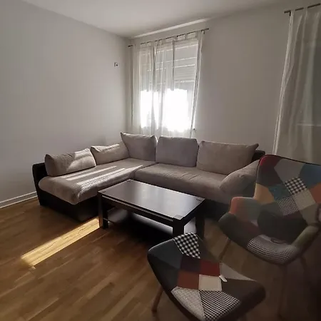 Sweet Apartment Near The City Centar With Garage Белград Екстериор снимка